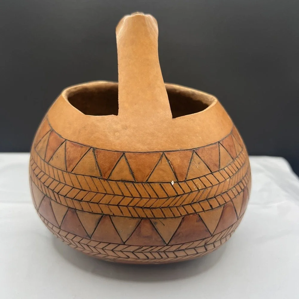 Ethel Owen Signed Handcrafted Gourd Basket Pyro Engraved Geometric Folk Art Vtg